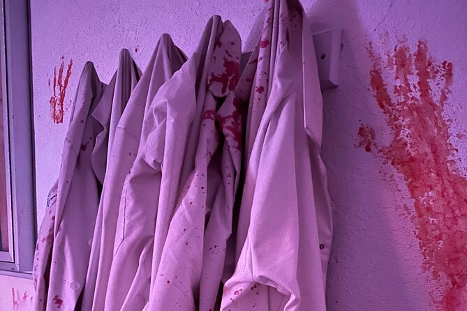 Bundle: 1-Hour Axe Throwing + Escape Room - My verdict on Axe Habits Miami