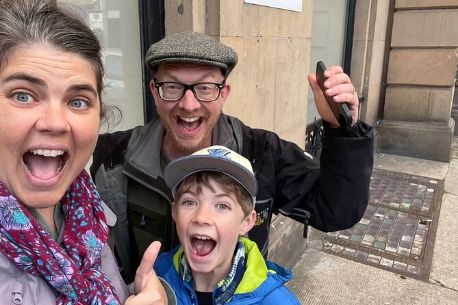 Cambridge Quest: Self Guided City Walk & Immersive Treasure Hunt - How the app format changes the experience