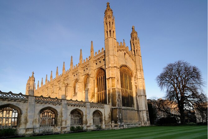 Cambridge Scavenger Hunt and Highlights Self-Guided Tour - Key points at a glance