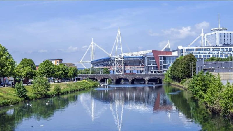 Cardiff: City Walking Tour & Exploration Game - Turning city streets into a puzzle board