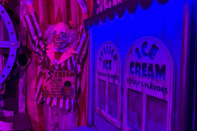 CarnEvil Clown Theme Escape Room by Extreme Escape San Antonio - Entering the CarnEvil gates in San Antonio