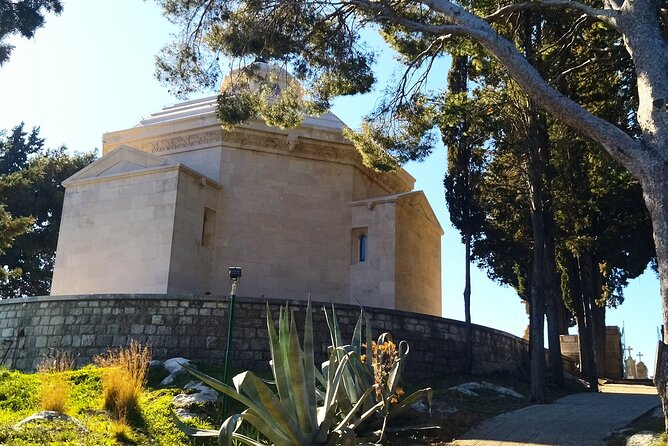 Cavtat Old Town: Exploration Game and Tour - The Franciscan Monastery beside the Adriatic