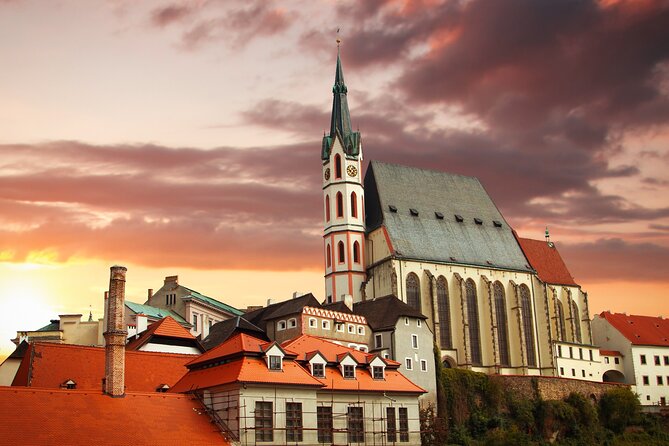 Cesky Krumlov Scavenger Hunt & Highlights Self Guided Audio Tour - Key points at a glance