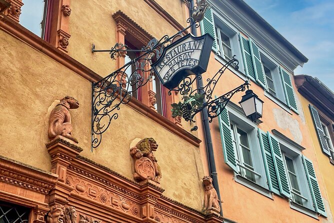 Colmar Scavenger Hunt and Sights Self-Guided Tour - Saint-Martin Church and the question-based format