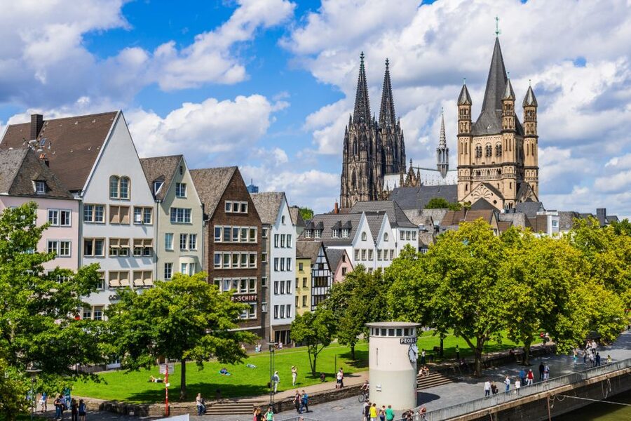 Cologne: Scavenger Hunt Self-Guided Tour - Great St. Martin and Cologne’s Old Center