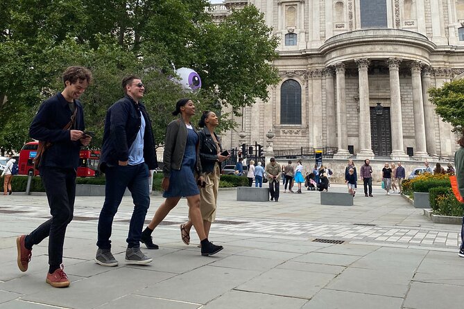 Colombia's Finest Outdoor Murder Mystery London - How the virtual investigation works