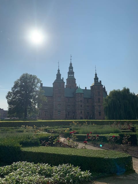 Copenhagen: King's Garden Outdoor Escape Room Game - How the smartphone puzzles work