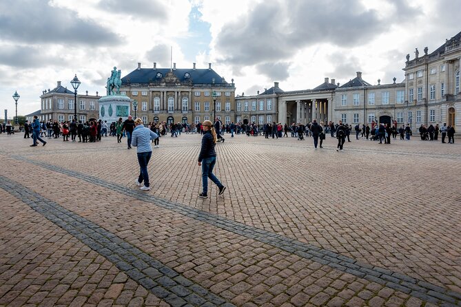 Copenhagen Royal Conspiracy Exploration Game and Tour - Gefion Fountain in Churchillparken