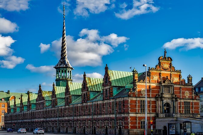 Copenhagen: Self Guided Scavenger Hunt and Tour - The app, languages, and internet requirement