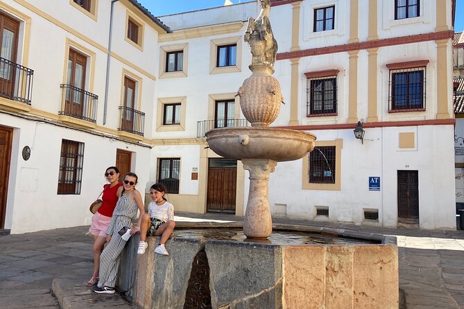 Córdoba Scavenger Hunt and City Highlights Walking Tour - What the app format does well