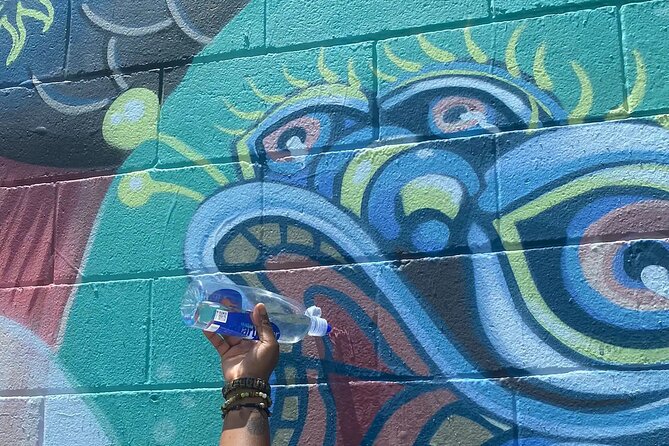 Creative Soul Scavenger Hunt of Waikiki Oahu - Photos, videos, and the creative payoff