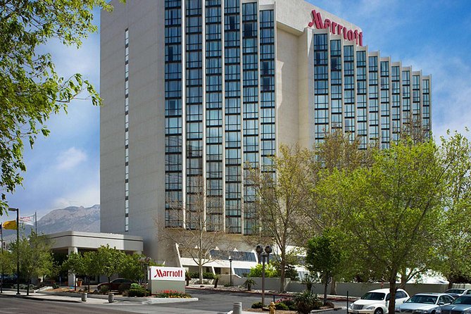 Dinner Detective True Crime Murder Mystery Show - Albuquerque, NM - What happens from the 6:00 pm start