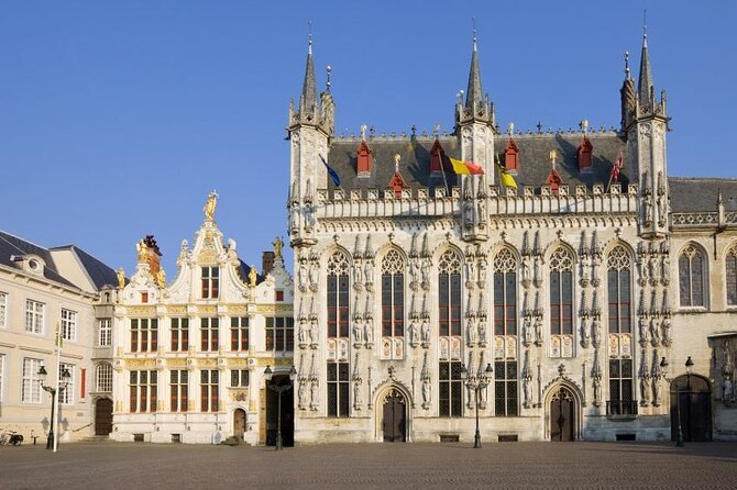 Discover Bruges with a self-guided Outside Escape city game tour! - Starting at Minnewater Lake