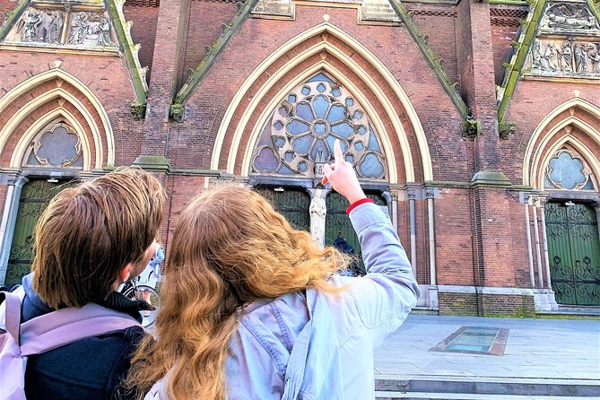 Discover Utrecht with a self-guided Outside Escape city game tour - Finishing on Hardebollenstraat