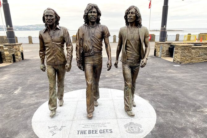 Douglas, Isle of Man: Self Guided Walk & Immersive Treasure Hunt - Finishing at The Sefton Hotel