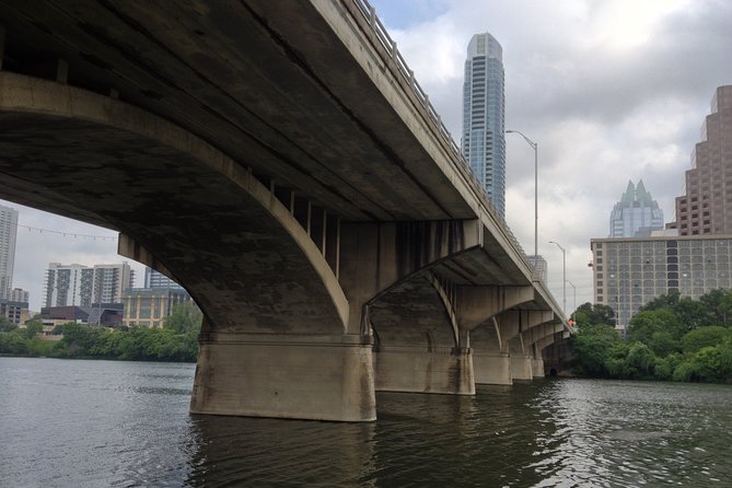 Downtown Austin Scavenger Hunt Adventure - Starting beside the Texas State Capitol
