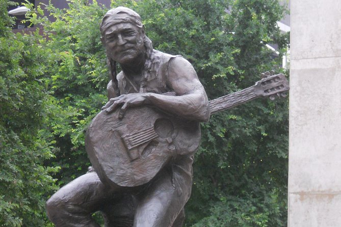 Downtown Austin Scavenger Hunt Adventure - East Sixth Street brings a livelier downtown stop