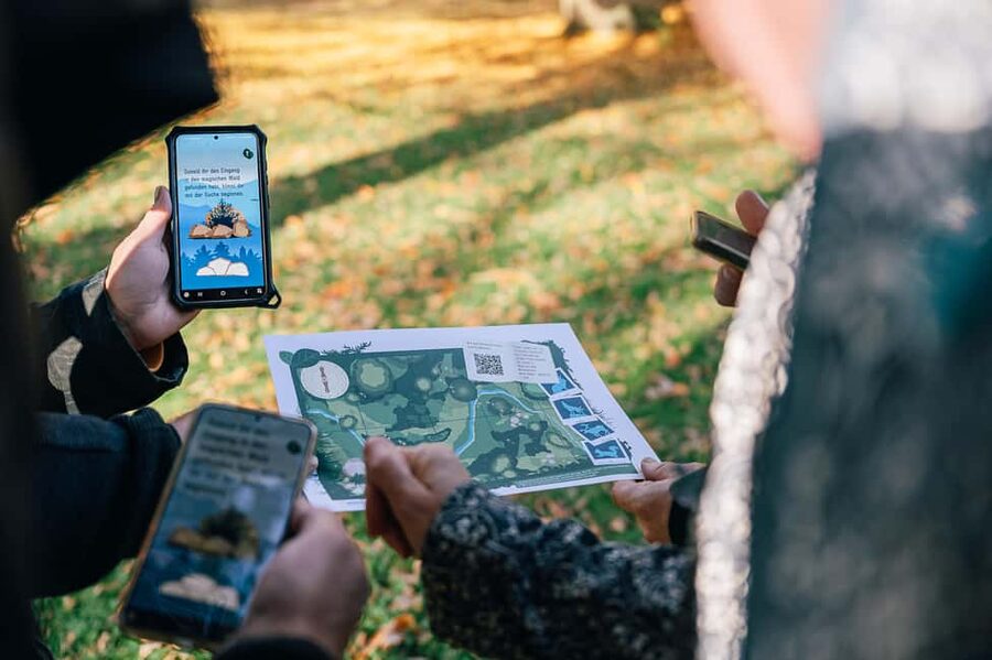 Dresden: 'The Wonder Forest' mobile scavenger hunt through the big garden - Five stations, six puzzles, and a changing pace
