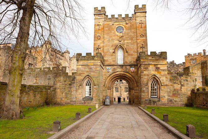 Durham Scavenger Hunt and Sights Self-Guided Tour - A game instead of a standard Durham walk