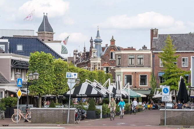 e-Scavenger hunt Assen: Explore the city at your own pace - Price, timing, and practical value
