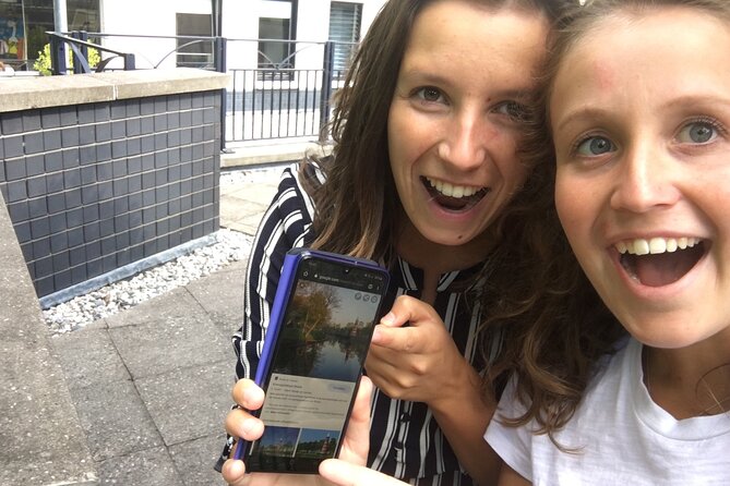 e-Scavenger hunt Bonn: Explore the city at your own pace - Poppelsdorfer Palace and a longer city walk