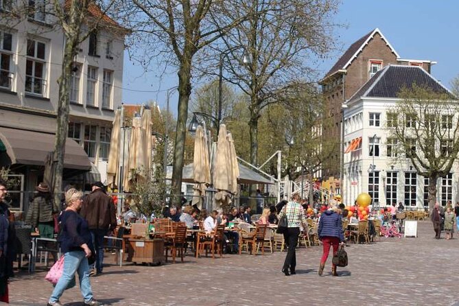 e-Scavenger hunt Deventer: Explore the city at your own pace - Starting at the Speelgoedmuseum