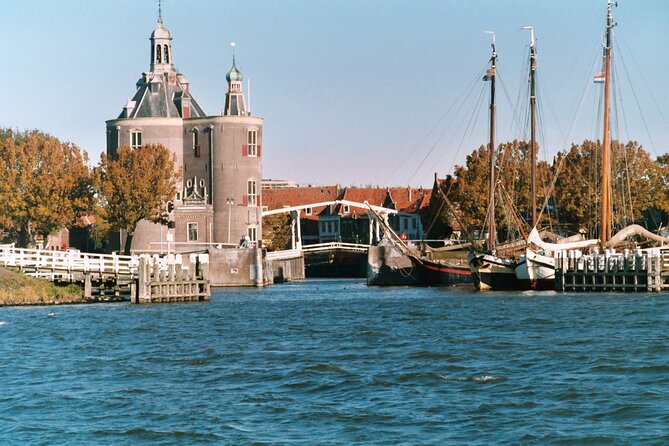 e-Scavenger hunt Enkhuizen: Explore the city at your own pace - Zuiderzee Museum and the old waterfront story