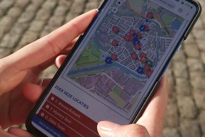 e-Scavenger hunt Freiburg: Explore the city at your own pace - The colorful building and Konviktstrasse