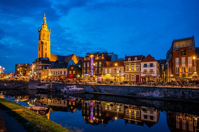e-Scavenger hunt Roermond: Explore the city at your own pace - Munsterkerk and the Cuypers connection