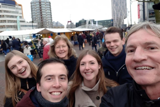 e-Scavenger hunt Rotterdam: Explore the city at your own pace - From Markthal to the Erasmus Bridge