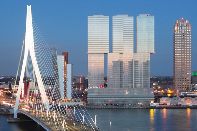 e-Scavenger hunt Rotterdam: Explore the city at your own pace - Kijk-Kubus and Rotterdam’s unusual architecture
