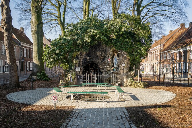 e-Scavenger hunt Turnhout: Explore the city at your own pace - The Taxandria Museum in House Metten Thoren