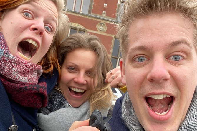 e-Scavenger hunt Utrecht: Explore the city at your own pace - Starting at Dom Tower and Domplein