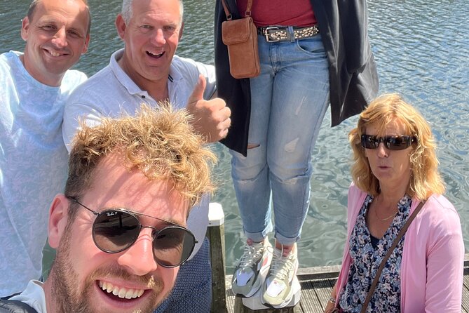 e-Scavenger hunt Volendam: Explore the city at your own pace - A different way to see Volendam