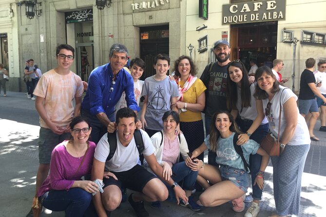 Escape game Madrid, chase the killer - Mercado de San Miguel and the middle of the chase