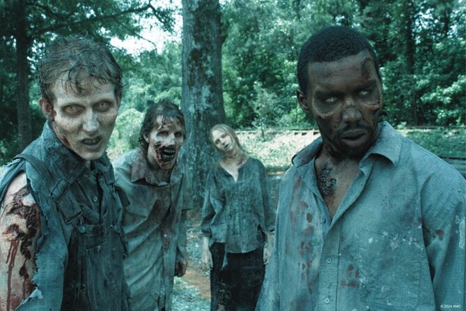 Escape Game Outdoor Palpitant The Walking Dead in Saint-Malo - Walking through an AMC zombie story