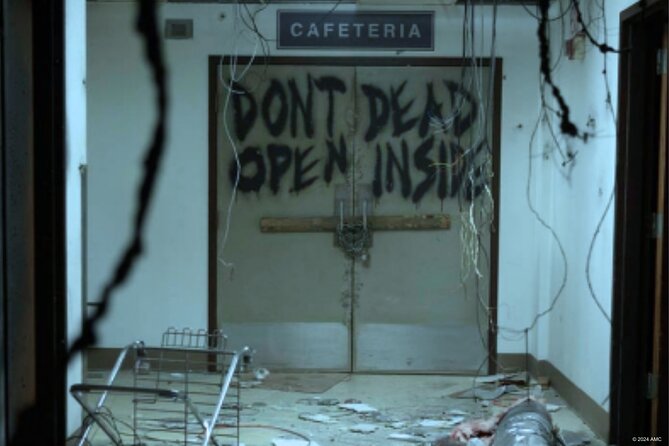 Escape Game Outdoor The Walking Dead in Caen - Turning Place Saint-Sauveur into a survival zone