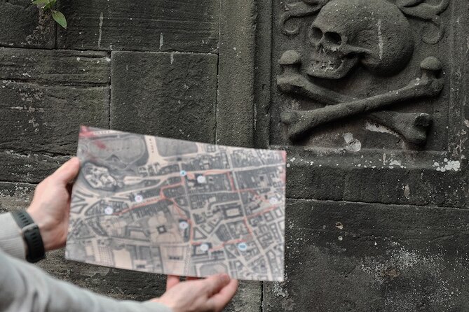 Escape Old Edinburgh with a Thrilling Outdoor Puzzle Trail - Following the Burke and Hare trail through Old Town