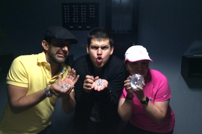 Escape Room in Guadalajara: Central Bank Robbery - The Value of $30 Per Person