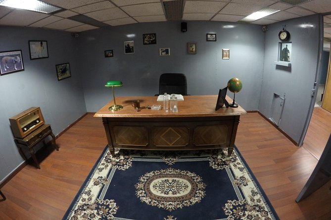 Escape Room in Guadalajara: Central Bank Robbery - English, Guides, and the Game’s Tone