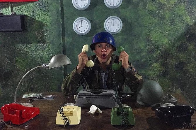 Escape Room in Guadalajara: Save the World in a Bunker - The Libertad 1920 meeting point in Colonia Americana