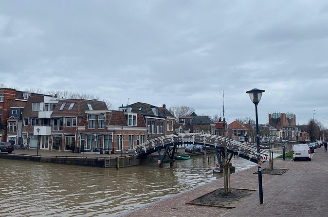 Escape The City Sneek City Walk With Puzzles - Sint Martinuskerk and the route’s architectural variety