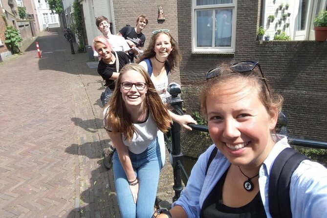 Exciting Murder Mystery - Interactive city walk in Antwerp - Antwerp as the game board