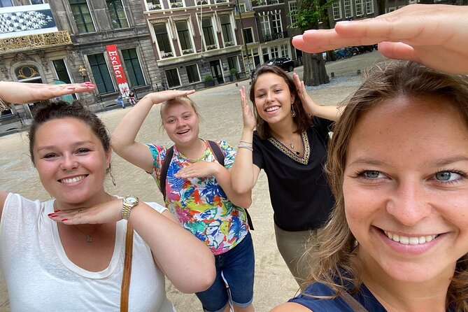 Exciting Murder Mystery - Interactive city walk in Cologne - The photo challenges are the heart of the activity