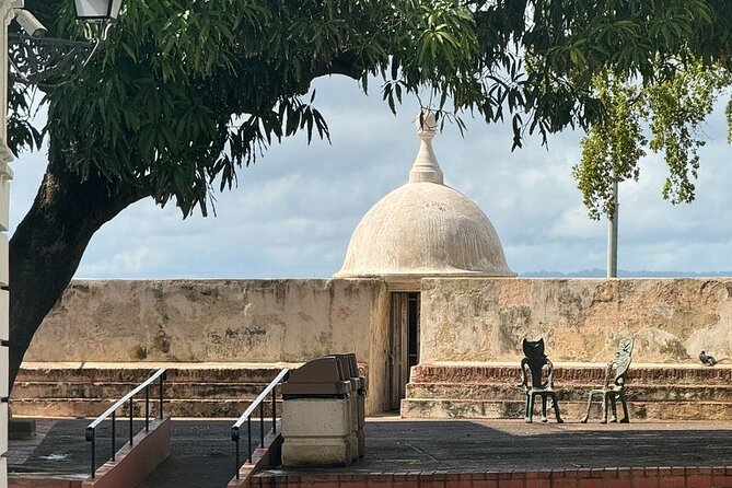 Explore San Juan while Solving a Murder Mystery - Key points at a glance
