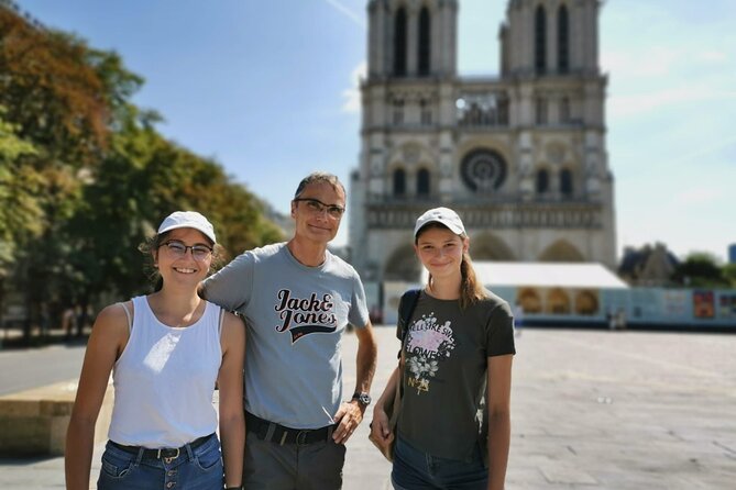 Family escape Game with kids and teens on the Île de la Cité - How to get the most from the game