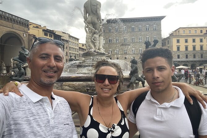 Florence Inferno: Dante’s Haunted Exploration Game and Tour - Stop two: looking past Florence’s obvious sights