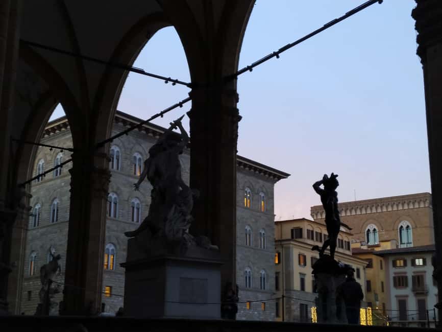 Florence: Kids Treasure Hunt in Florence Downtown - Ponte Vecchio: a famous bridge with a practical role