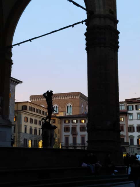Florence: Kids Treasure Hunt in Florence Downtown - Age, access, and family fit