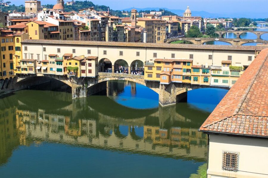 Florence: Uffizi Gallery Private Treasure Hunt for Families - Entering the Uffizi with a mission